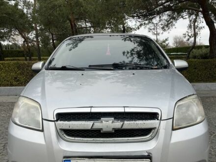 Сірий Шевроле Авео, об'ємом двигуна 1.5 л та пробігом 240 тис. км за 3300 $, фото 1 на Automoto.ua