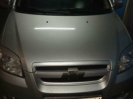 Сірий Шевроле Авео, об'ємом двигуна 1.6 л та пробігом 195 тис. км за 4000 $, фото 1 на Automoto.ua