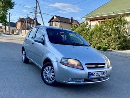 Серый Шевроле Авео, объемом двигателя 1.5 л и пробегом 126 тыс. км за 3800 $, фото 1 на Automoto.ua