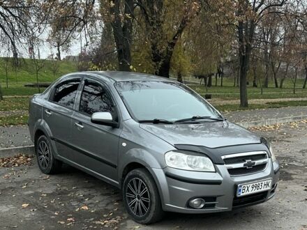 Серый Шевроле Авео, объемом двигателя 1.5 л и пробегом 195 тыс. км за 3500 $, фото 1 на Automoto.ua