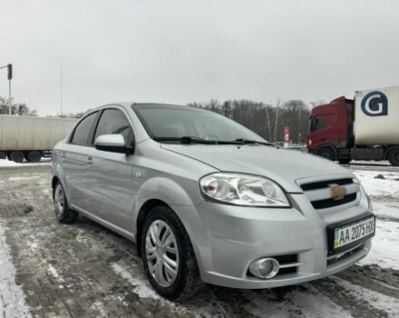 Серый Шевроле Авео, объемом двигателя 1.6 л и пробегом 179 тыс. км за 4200 $, фото 1 на Automoto.ua