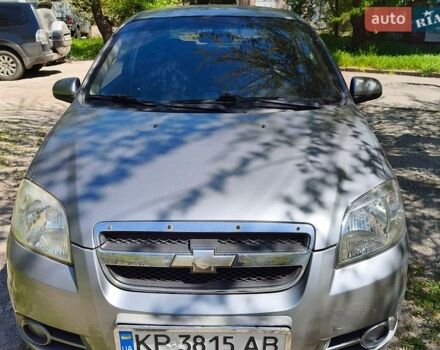 Серый Шевроле Авео, объемом двигателя 1.5 л и пробегом 231 тыс. км за 4000 $, фото 1 на Automoto.ua