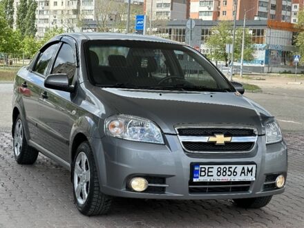 Сірий Шевроле Авео, об'ємом двигуна 1.5 л та пробігом 140 тис. км за 5300 $, фото 1 на Automoto.ua