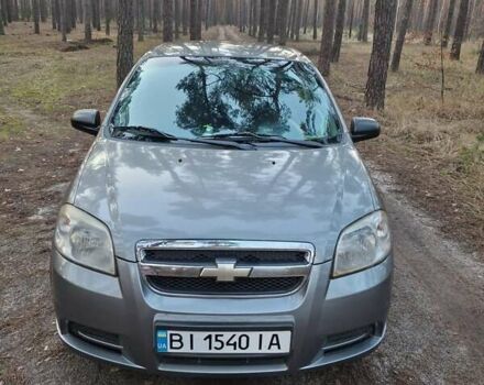 Серый Шевроле Авео, объемом двигателя 1.5 л и пробегом 194 тыс. км за 4000 $, фото 1 на Automoto.ua