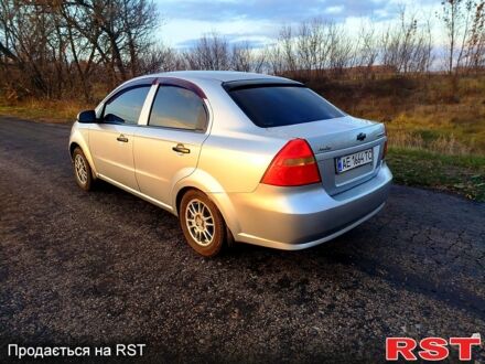 Серый Шевроле Авео, объемом двигателя 1.5 л и пробегом 200 тыс. км за 3400 $, фото 1 на Automoto.ua