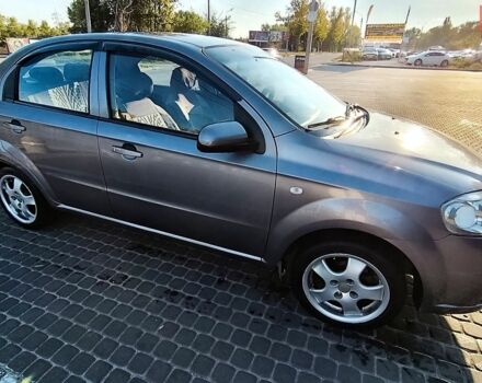 Серый Шевроле Авео, объемом двигателя 1.4 л и пробегом 238 тыс. км за 3300 $, фото 1 на Automoto.ua