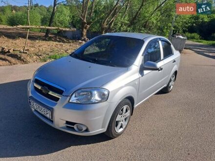 Шевроле Авео 2008 у Чернівцях на Automoto.ua Сірий Шевроле Авео, об'ємом двигуна 1.5 л та пробігом 184 тис. км за 3600 $, фото 1 на Automoto.ua