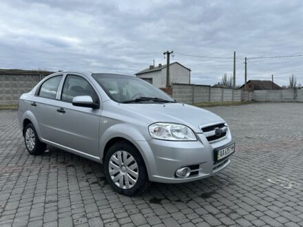 Сірий Шевроле Авео, об'ємом двигуна 1.5 л та пробігом 286 тис. км за 4100 $, фото 1 на Automoto.ua