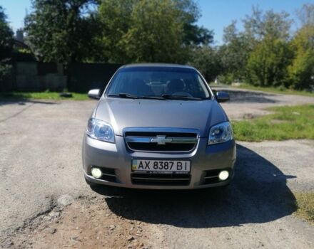 Серый Шевроле Авео, объемом двигателя 1.5 л и пробегом 220 тыс. км за 3700 $, фото 1 на Automoto.ua