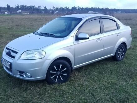 Серый Шевроле Авео, объемом двигателя 1.6 л и пробегом 220 тыс. км за 4100 $, фото 1 на Automoto.ua