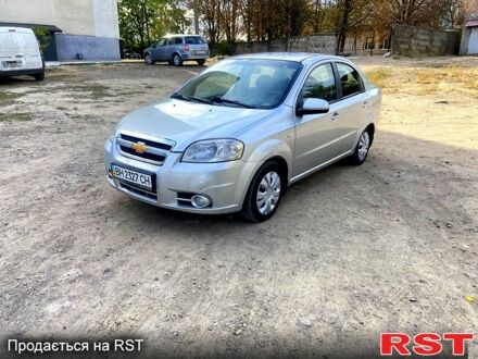 Сірий Шевроле Авео, об'ємом двигуна 1.6 л та пробігом 365 тис. км за 3200 $, фото 1 на Automoto.ua