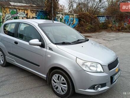 Серый Шевроле Авео, объемом двигателя 1.5 л и пробегом 72 тыс. км за 6000 $, фото 1 на Automoto.ua