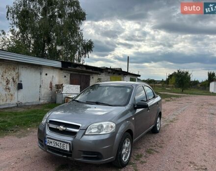 Серый Шевроле Авео, объемом двигателя 1.5 л и пробегом 360 тыс. км за 2200 $, фото 1 на Automoto.ua