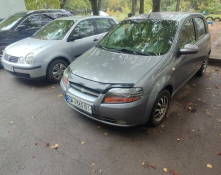 Серый Шевроле Авео, объемом двигателя 1.5 л и пробегом 300 тыс. км за 2500 $, фото 1 на Automoto.ua
