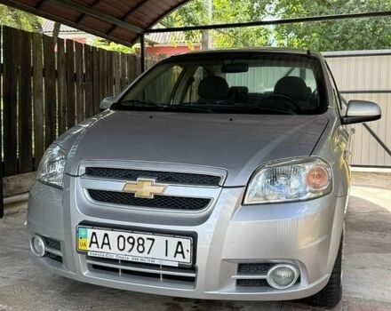 Серый Шевроле Авео, объемом двигателя 1.6 л и пробегом 194 тыс. км за 4300 $, фото 1 на Automoto.ua