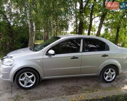 Сірий Шевроле Авео, об'ємом двигуна 1.5 л та пробігом 210 тис. км за 4800 $, фото 1 на Automoto.ua