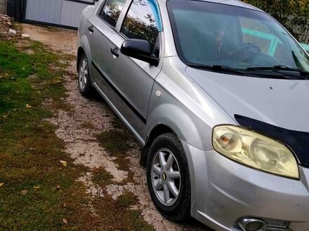 Серый Шевроле Авео, объемом двигателя 1.5 л и пробегом 227 тыс. км за 3000 $, фото 1 на Automoto.ua