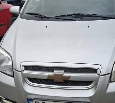 Серый Шевроле Авео, объемом двигателя 1.6 л и пробегом 250 тыс. км за 3800 $, фото 1 на Automoto.ua