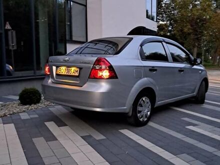 Шевроле Авео 2008 в Тернополе на Automoto.ua Серый Шевроле Авео, объемом двигателя 1.5 л и пробегом 176 тыс. км за 3800 $, фото 1 на Automoto.ua