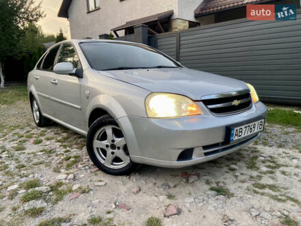 Сірий Шевроле Авео, об'ємом двигуна 1.8 л та пробігом 310 тис. км за 3800 $, фото 1 на Automoto.ua