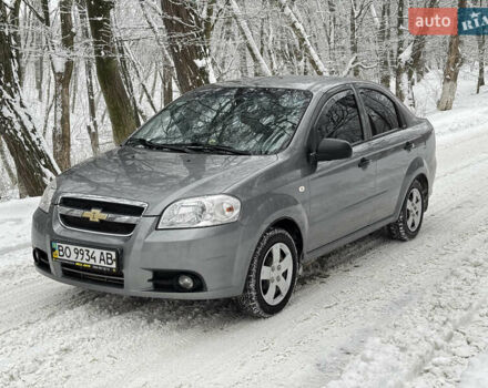 Серый Шевроле Авео, объемом двигателя 1.5 л и пробегом 140 тыс. км за 4350 $, фото 1 на Automoto.ua
