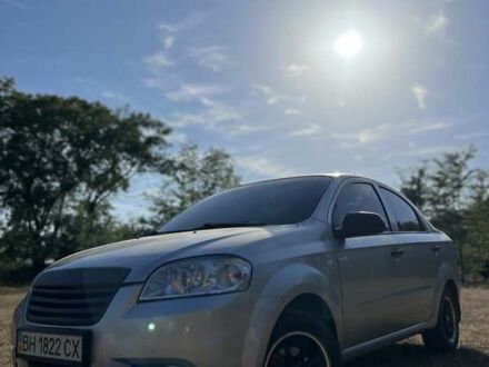 Сірий Шевроле Авео, об'ємом двигуна 1.5 л та пробігом 220 тис. км за 4300 $, фото 1 на Automoto.ua
