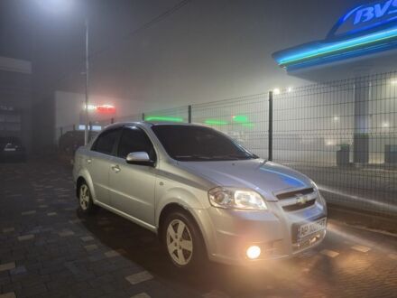 Сірий Шевроле Авео, об'ємом двигуна 0 л та пробігом 220 тис. км за 4600 $, фото 1 на Automoto.ua