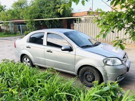 Сірий Шевроле Авео, об'ємом двигуна 1.5 л та пробігом 150 тис. км за 2400 $, фото 1 на Automoto.ua