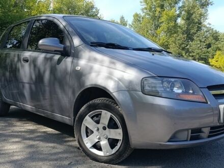 Шевроле Авео 2008 в Кривом Роге на Automoto.ua Серый Шевроле Авео, объемом двигателя 0 л и пробегом 211 тыс. км за 3500 $, фото 1 на Automoto.ua