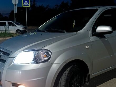 Шевроле Авео 2008 в Кривом Роге на Automoto.ua Серый Шевроле Авео, объемом двигателя 1.6 л и пробегом 85 тыс. км за 5400 $, фото 1 на Automoto.ua