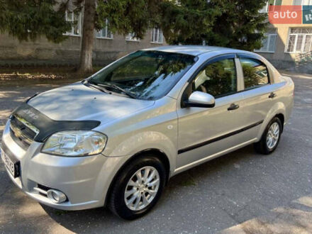 Серый Шевроле Авео, объемом двигателя 1.6 л и пробегом 141 тыс. км за 5000 $, фото 1 на Automoto.ua