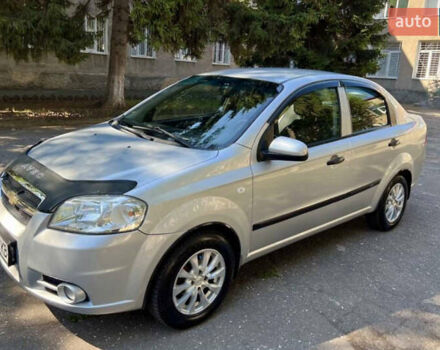 Серый Шевроле Авео, объемом двигателя 1.6 л и пробегом 141 тыс. км за 5000 $, фото 1 на Automoto.ua