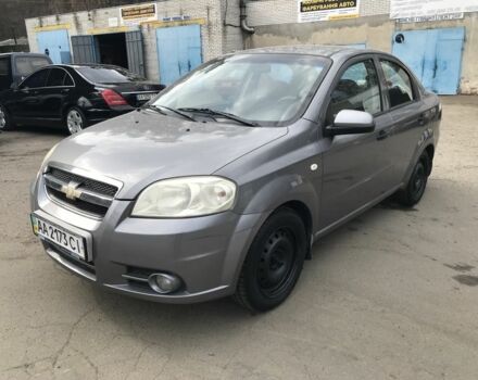 Серый Шевроле Авео, объемом двигателя 1.5 л и пробегом 200 тыс. км за 2800 $, фото 1 на Automoto.ua