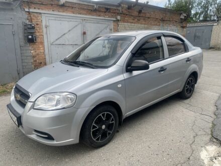 Шевроле Авео 2008 у Житомирі на Automoto.ua Сірий Шевроле Авео, об'ємом двигуна 1.5 л та пробігом 215 тис. км за 3650 $, фото 1 на Automoto.ua