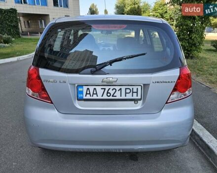 Серый Шевроле Авео, объемом двигателя 1.5 л и пробегом 139 тыс. км за 3900 $, фото 1 на Automoto.ua