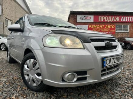 Серый Шевроле Авео, объемом двигателя 1.6 л и пробегом 308 тыс. км за 3700 $, фото 1 на Automoto.ua