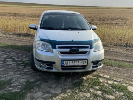 Серый Шевроле Авео, объемом двигателя 1.6 л и пробегом 260 тыс. км за 2700 $, фото 1 на Automoto.ua