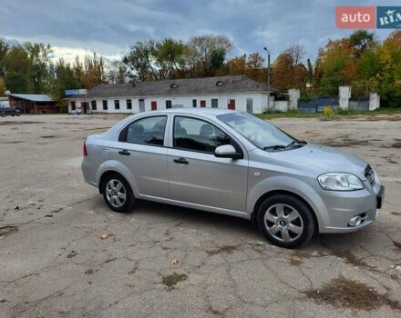 Серый Шевроле Авео, объемом двигателя 1.5 л и пробегом 117 тыс. км за 4200 $, фото 1 на Automoto.ua