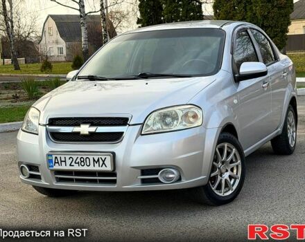 Серый Шевроле Авео, объемом двигателя 1.5 л и пробегом 248 тыс. км за 3550 $, фото 1 на Automoto.ua