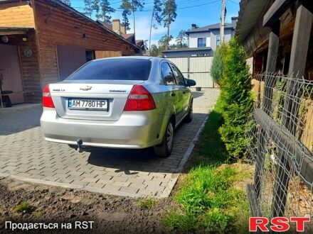 Серый Шевроле Авео, объемом двигателя 1.5 л и пробегом 240 тыс. км за 3850 $, фото 1 на Automoto.ua
