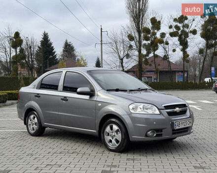 Серый Шевроле Авео, объемом двигателя 1.5 л и пробегом 145 тыс. км за 3799 $, фото 1 на Automoto.ua