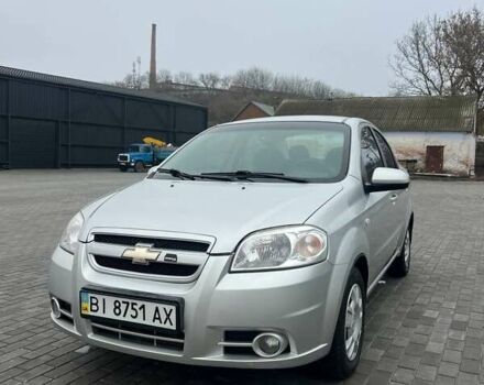 Серый Шевроле Авео, объемом двигателя 1.6 л и пробегом 167 тыс. км за 4800 $, фото 1 на Automoto.ua