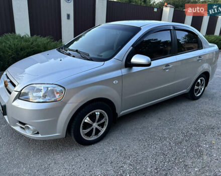 Сірий Шевроле Авео, об'ємом двигуна 1.6 л та пробігом 122 тис. км за 4999 $, фото 1 на Automoto.ua