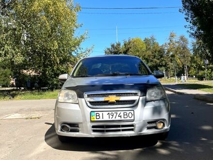 Серый Шевроле Авео, объемом двигателя 1.6 л и пробегом 266 тыс. км за 3200 $, фото 1 на Automoto.ua