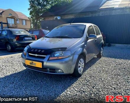 Серый Шевроле Авео, объемом двигателя 1.5 л и пробегом 185 тыс. км за 3700 $, фото 1 на Automoto.ua