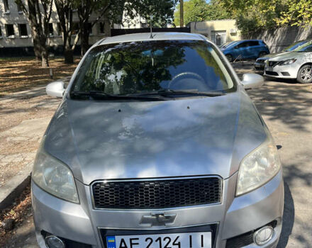 Серый Шевроле Авео, объемом двигателя 1.5 л и пробегом 181 тыс. км за 3800 $, фото 1 на Automoto.ua