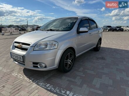 Сірий Шевроле Авео, об'ємом двигуна 1.6 л та пробігом 290 тис. км за 3700 $, фото 1 на Automoto.ua