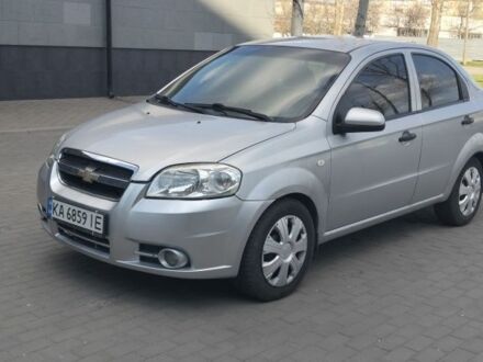 Сірий Шевроле Авео, об'ємом двигуна 1.5 л та пробігом 190 тис. км за 3400 $, фото 1 на Automoto.ua