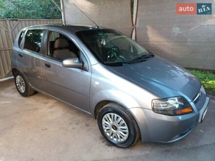 Сірий Шевроле Авео, об'ємом двигуна 1.5 л та пробігом 185 тис. км за 4650 $, фото 1 на Automoto.ua