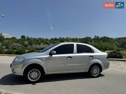 Шевроле Авео 2008 в Днепре (Днепропетровске) на Automoto.ua Серый Шевроле Авео, объемом двигателя 1.5 л и пробегом 292 тыс. км за 5000 $, фото 1 на Automoto.ua